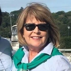 Meet your Posher, Carolyn